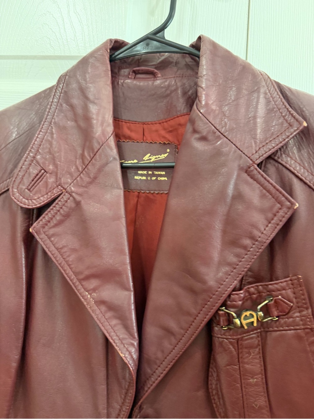 Vintage Burgundy Etienne Aigner Leather Jacket - Picture 6 of 16